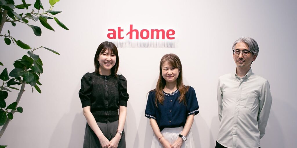 【ITCOLLEGE】アットホームの新卒エンジニア研修事例を公開！不動産DXを担う人材の土台を育てる「自社方針にフィットしたオーダーメイド研修」の裏側に迫る